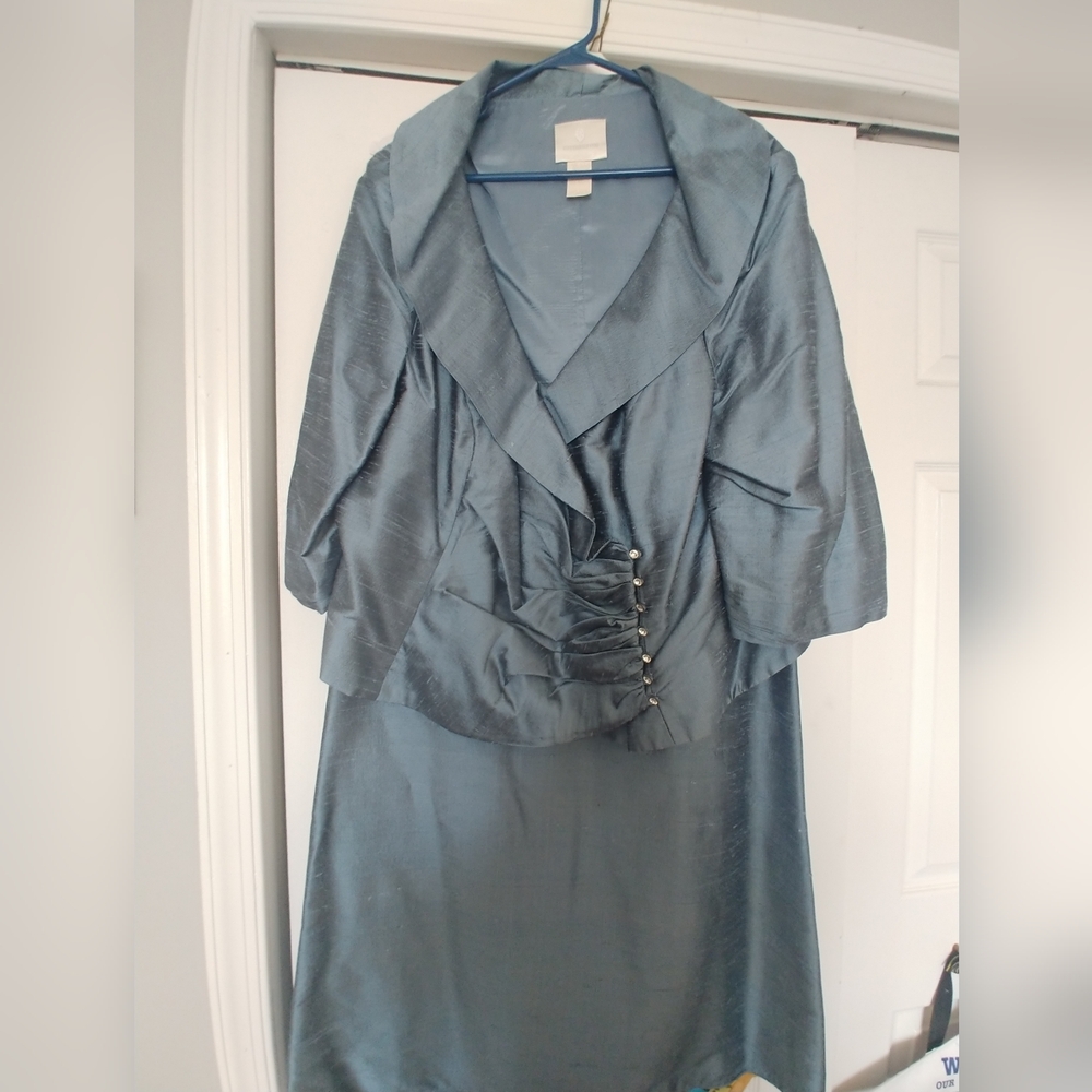 Watters & Watters Plus Size Mother Of Bride/Groom 2 Piece Silk Suit Elegant